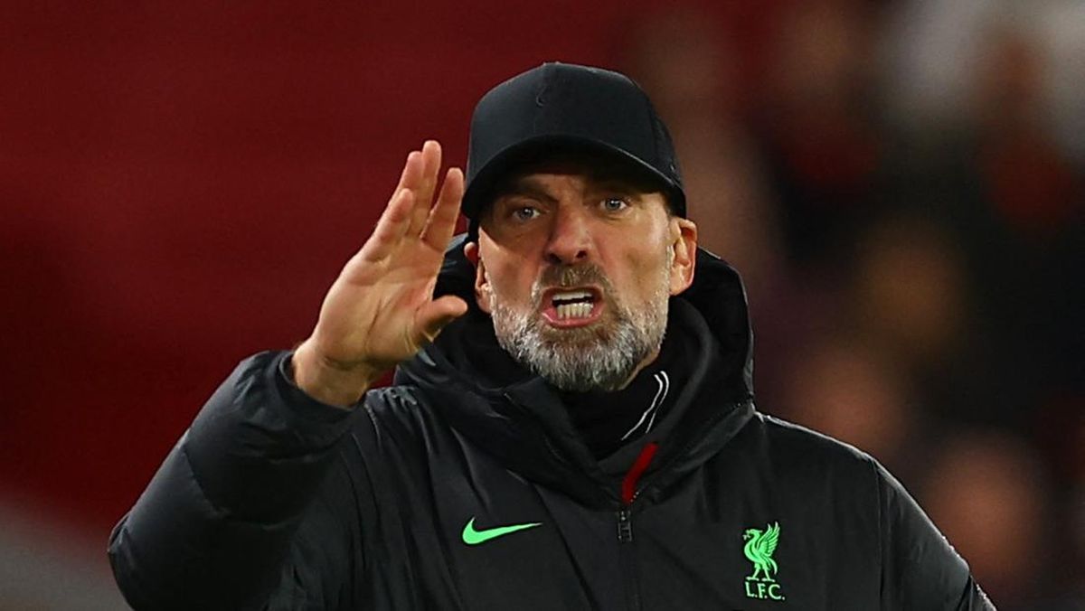 Jurgen Klopp Tak Mampu Tahan Tangis: “Kami Kehilangan Keluarga, Bukan Sekadar Pemain”