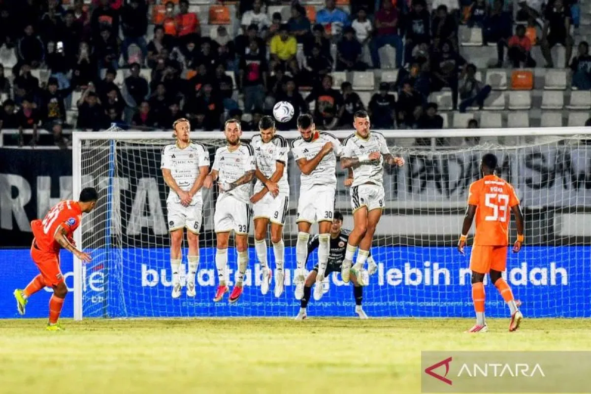 Abu Vulkanik Anak Krakatau Ganggu Penerbangan, Persija Pulang ke Jakarta Lewat Yogyakarta